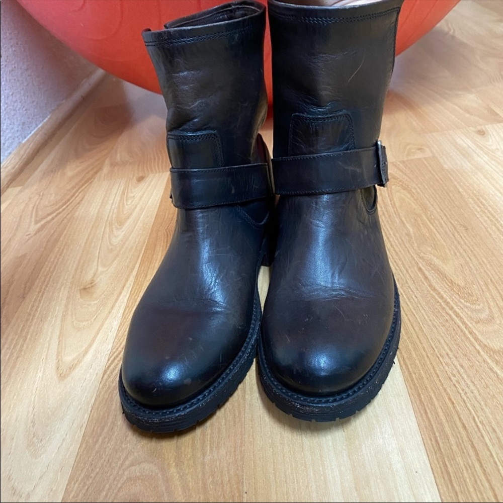 🍩🍪SOLD - FRYE WOMEN’S VERONICA DARKBROWN LEATHER - Picture 3 of 8